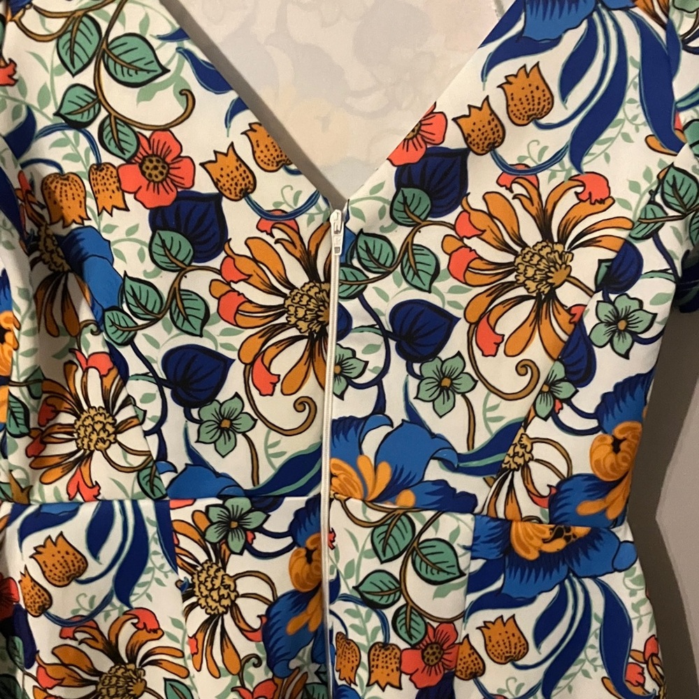 NWT ASOS Maternity Multicolor Floral Dress - Picture 4 of 8